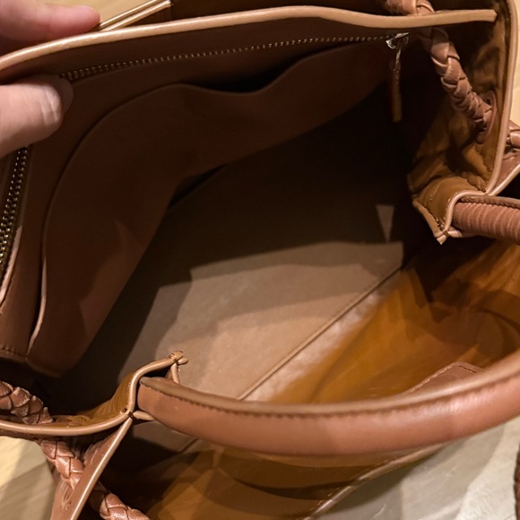 Quince Italian Leather Handwoven Satchel - Picture 6 of 6